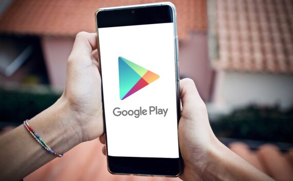 Esculpindo Mundos Digitais: Um Olhar sobre o WebAssembly e os jogos na web